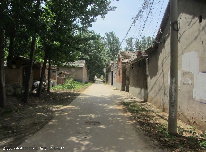 农村土路乡村道路