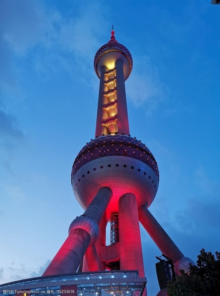 金茂文化墙东方明珠上海电视塔
