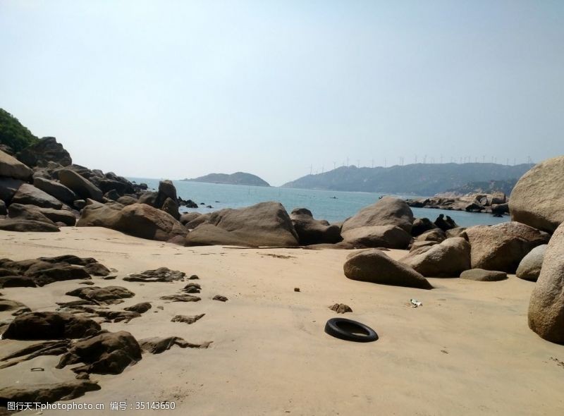 广东汕头南澳岛海滩岩石