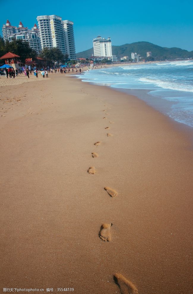 印度洋南澳沙滩脚印