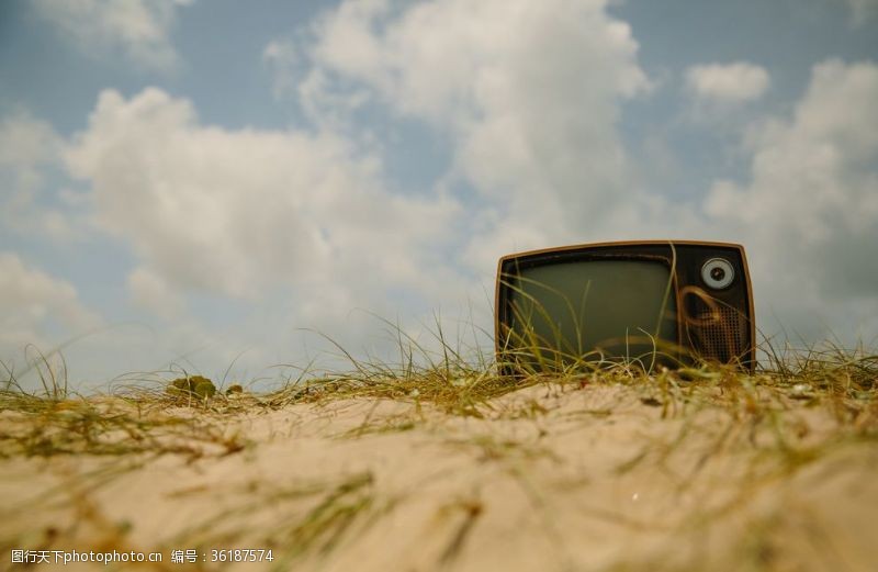 夏日高清海滩电视机