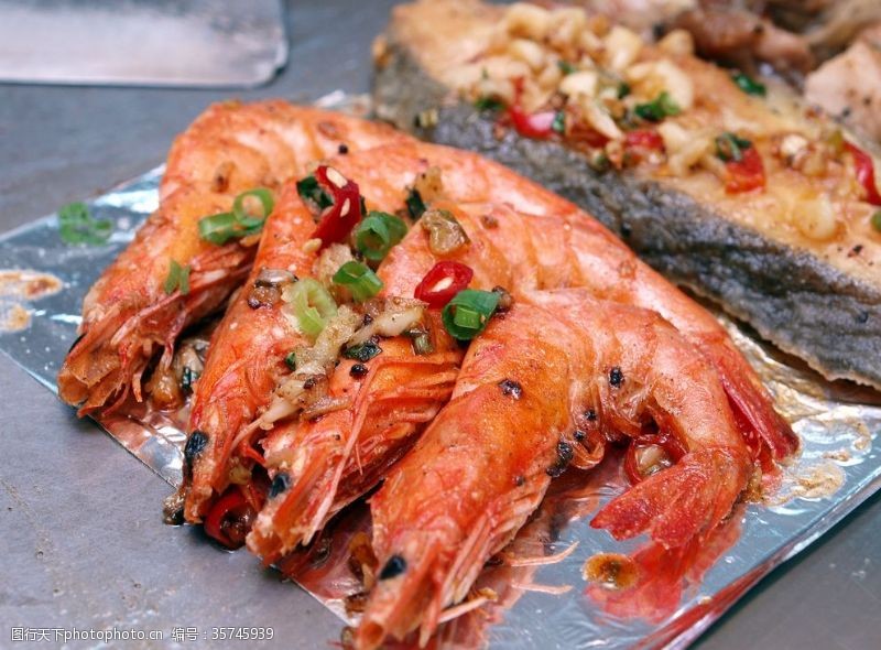 三鲜火锅油焖大虾