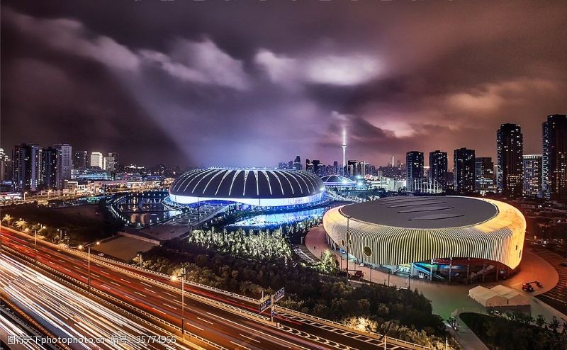 高楼林立天津体育馆繁华夜景