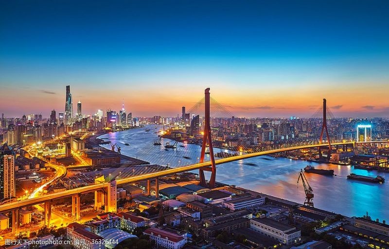 光明一方上海黄浦江桥