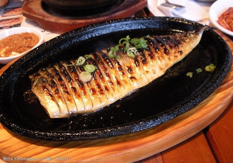 石锅煎鲅鱼
