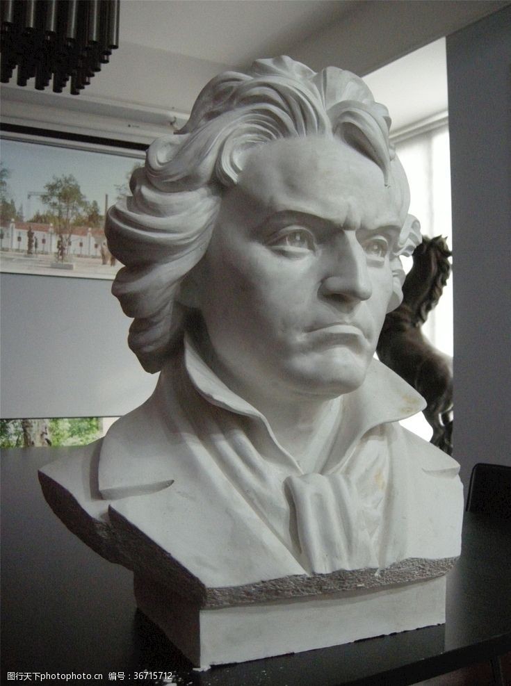 贝多芬雕塑