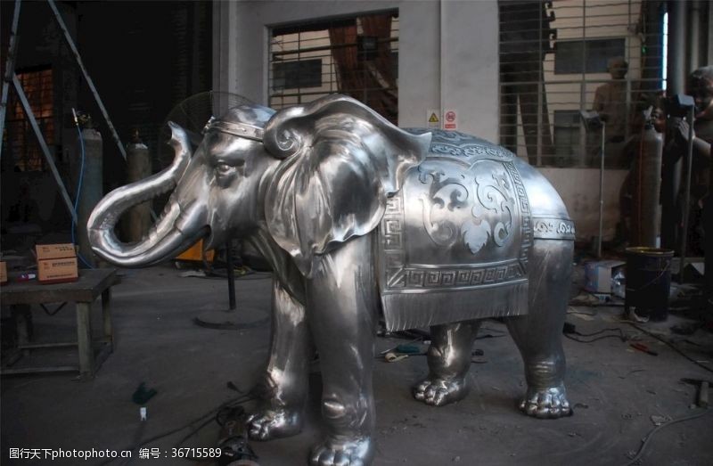 玻璃钢大象雕塑动物雕塑铸铜雕塑