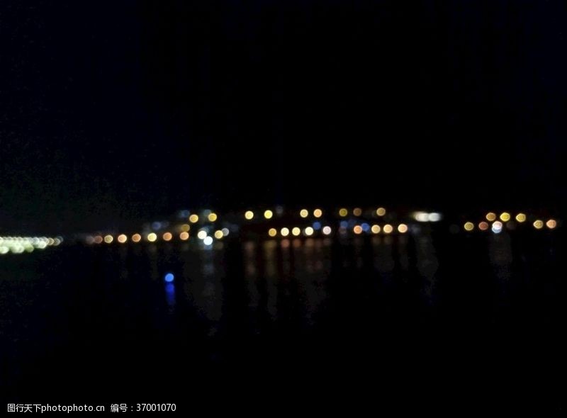 汉丰湖开州区夜景
