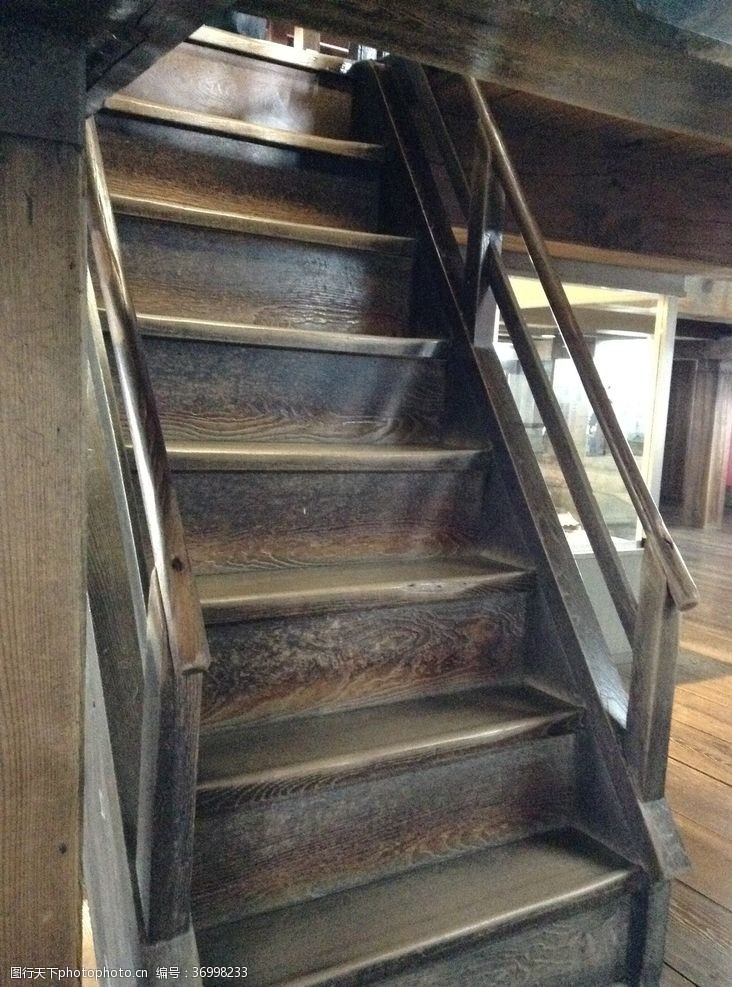 日本风情木楼梯