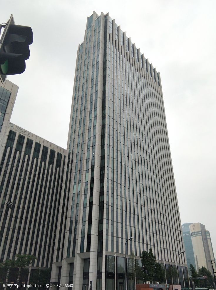 旅游城市上海农商银行大楼