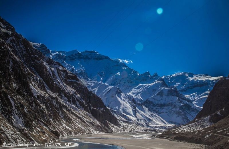 冬天运动喜马拉雅山风景