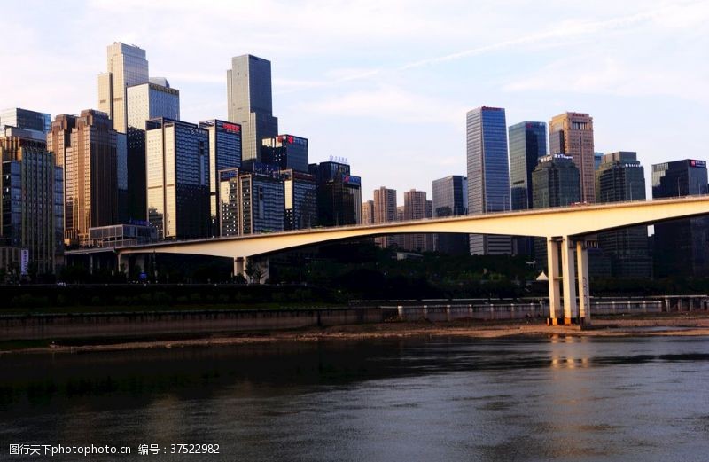 吊桥重庆城市风光