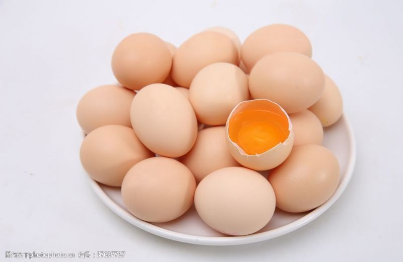 散米盘装鸡蛋