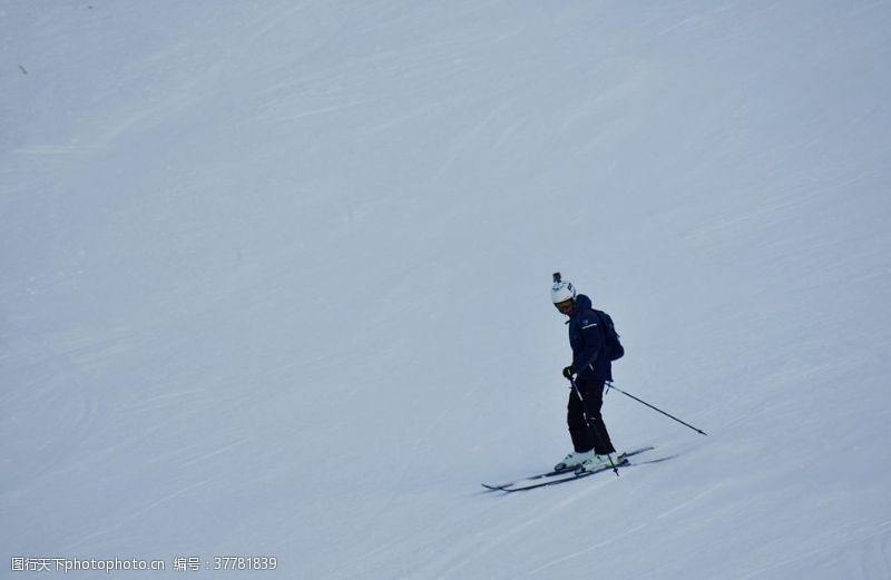 滑雪场滑雪运动滑雪板