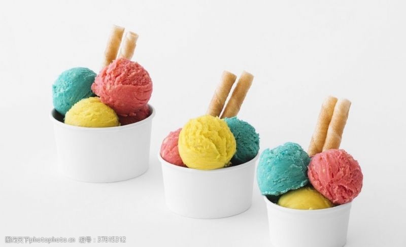 可爱冰淇淋背景图可爱的冰淇淋球