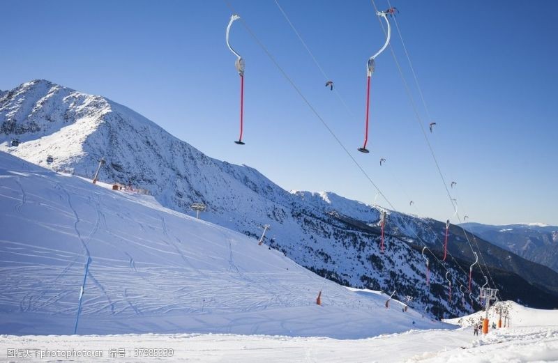 登山海报滑雪场