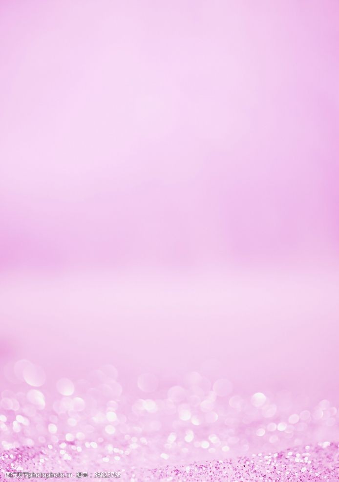 紫色背景水晶