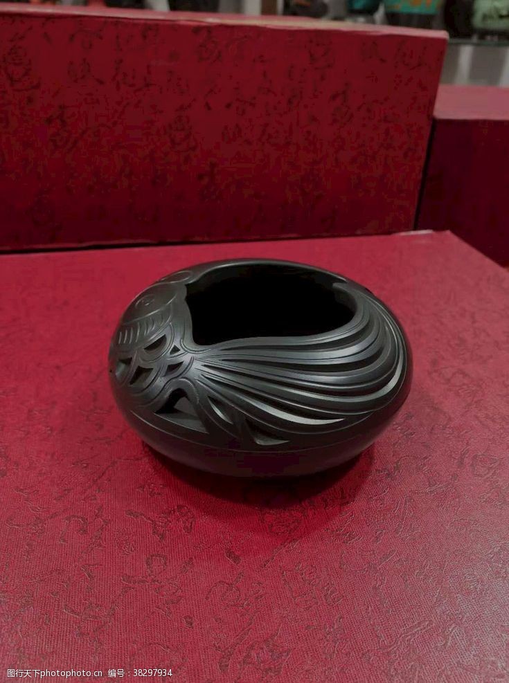 传统工艺黑陶金鱼烟缸烟灰缸