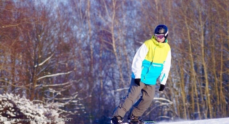 登山文化滑雪图片