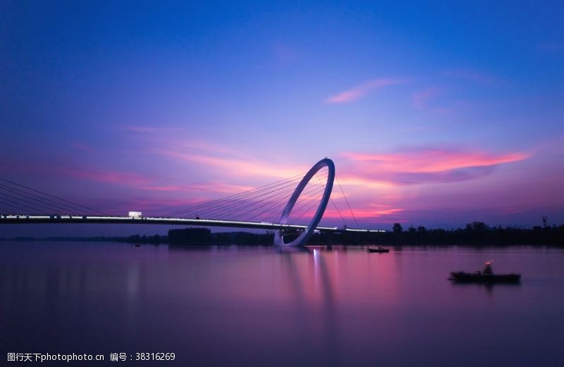 南京街南京眼步行桥