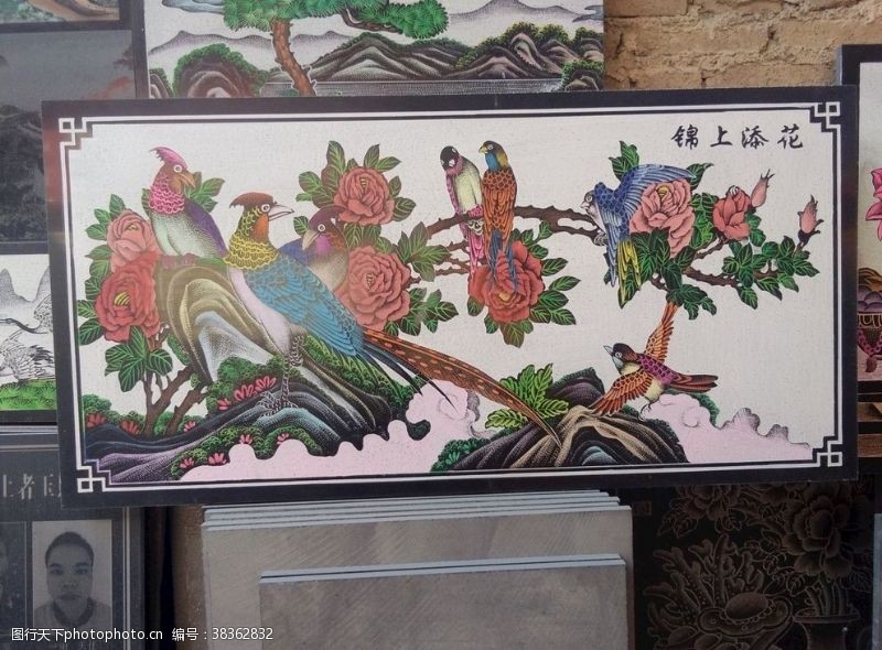 传统工艺影雕花鸟图