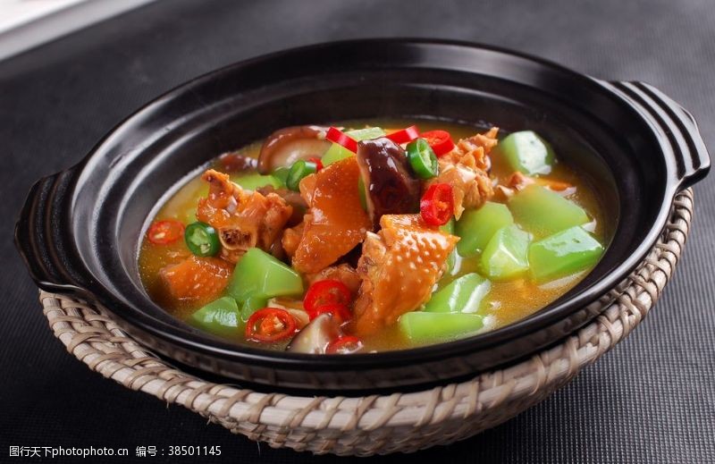 砂锅虾酒香黄焖鸡
