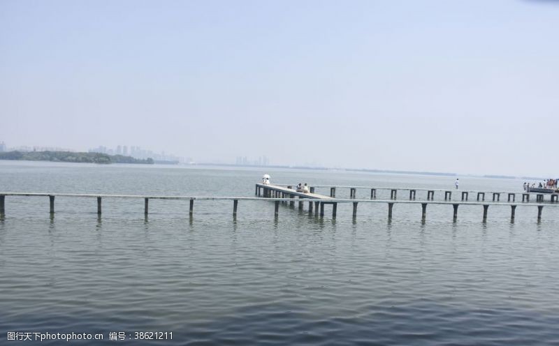 天然石海边风景