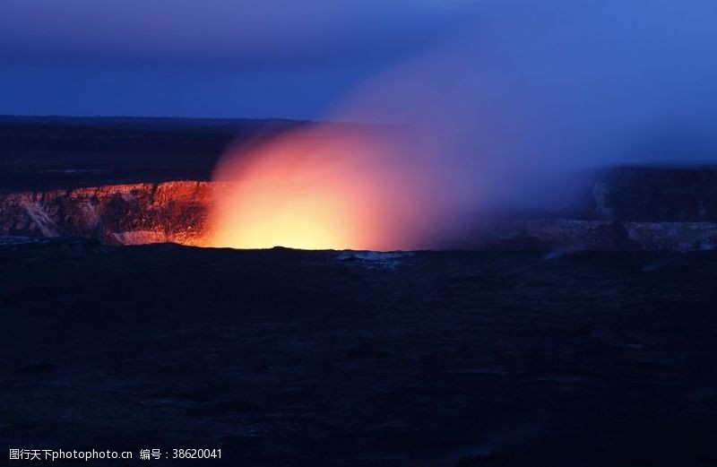 自然闪电火山