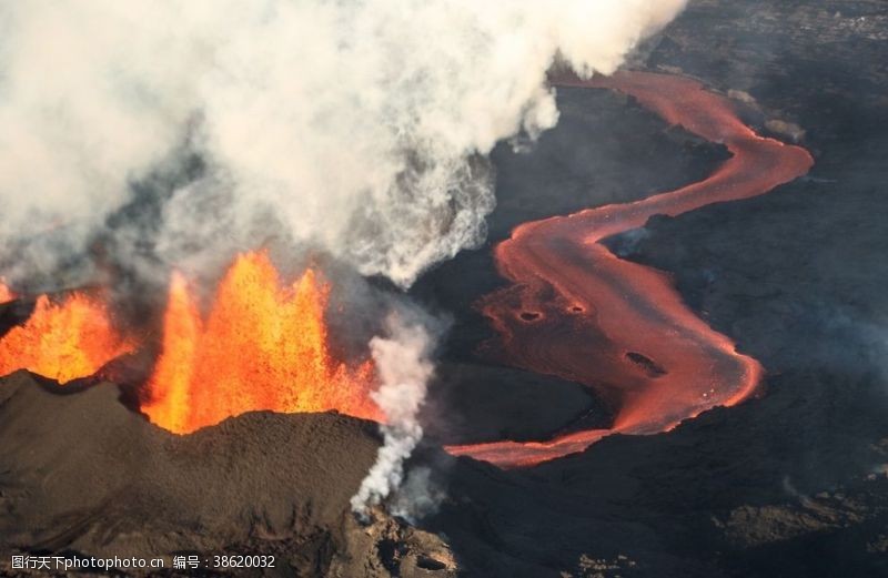 爆闪火山