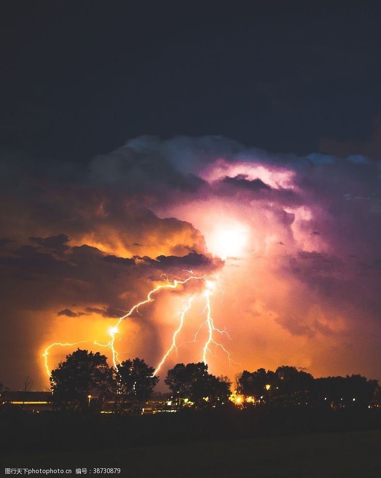 闪电乌云图片免费下载 闪电乌云素材 闪电乌云模板 图行天下素材网