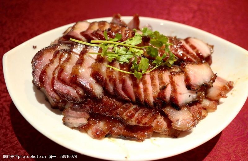 红烧猪肉粉烤肉图片