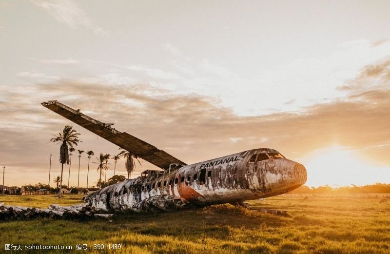 新能源飞机飞机残骸图片