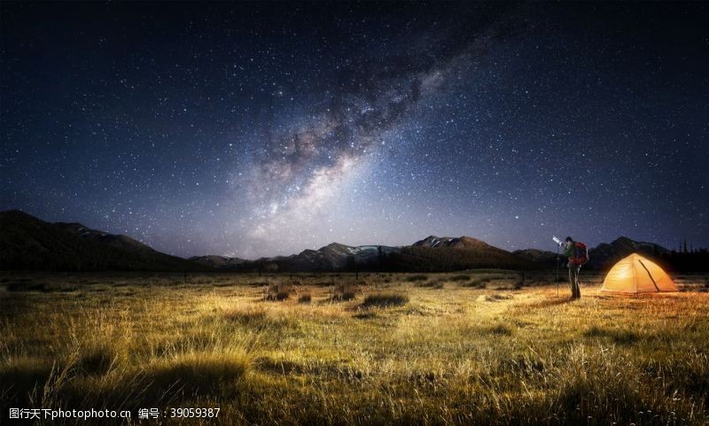 旅行车夜空草地星空草地野营帐篷图片