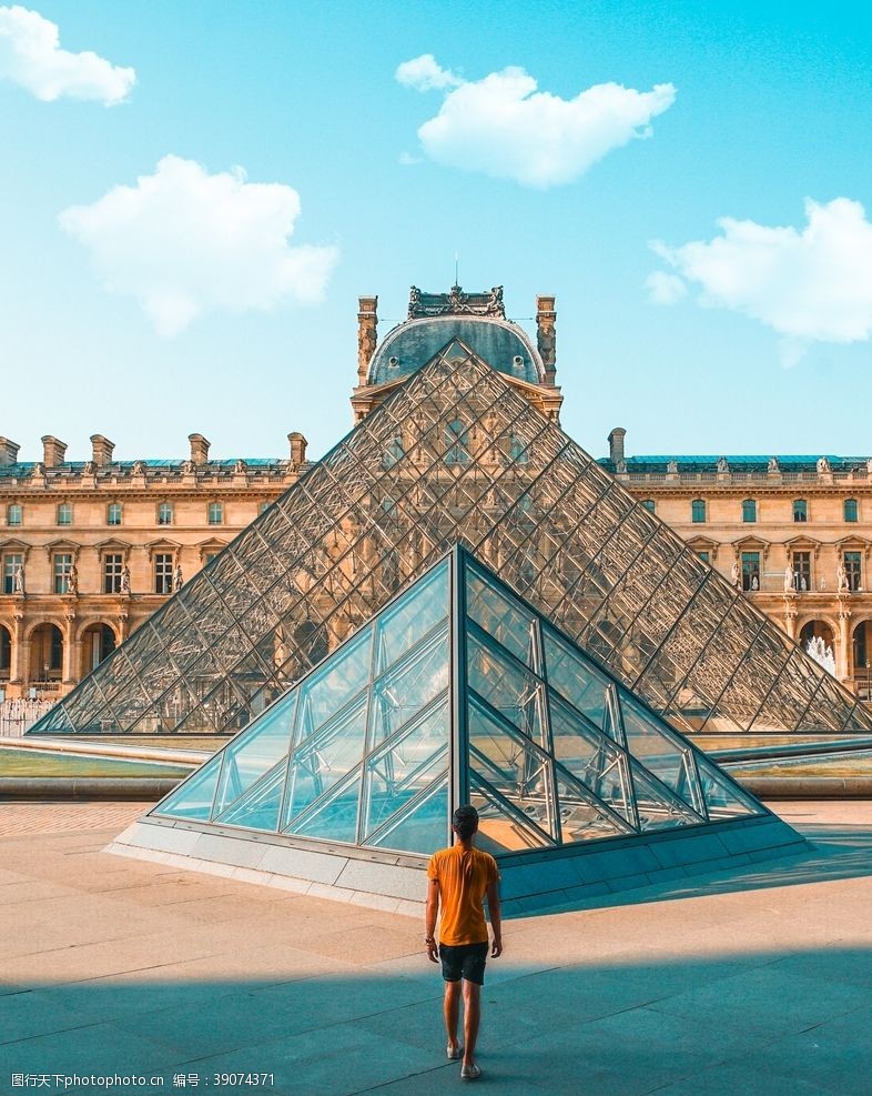 法国卢浮宫图片