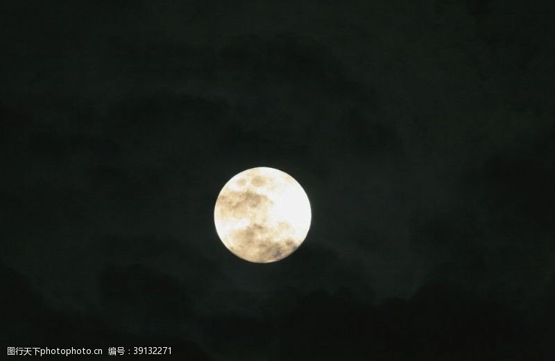 夏天月亮素材图片