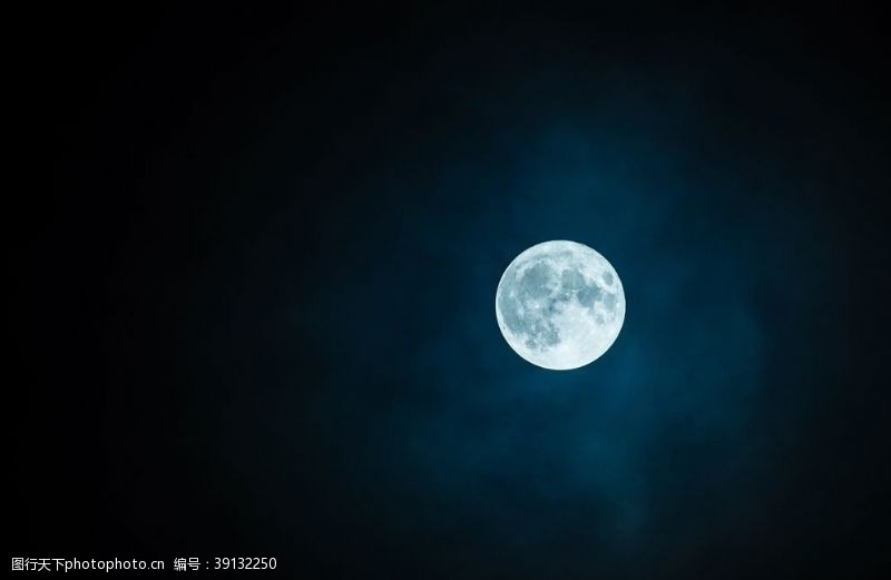 五月天月亮素材图片