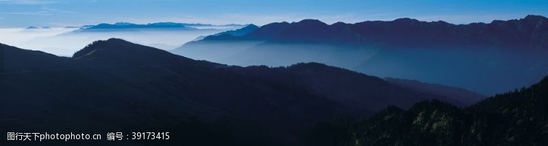 江雾大幅风景图片